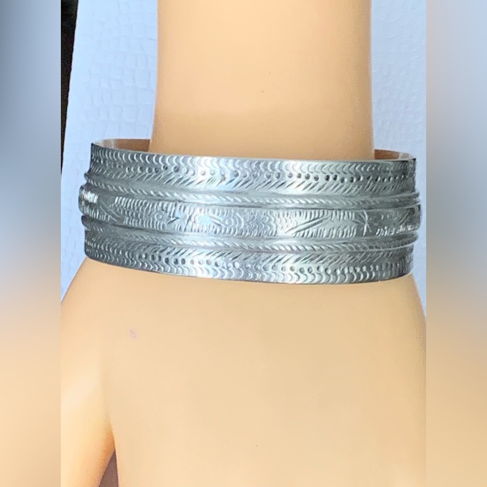 Antique - Real Solid 999 Fine Silver Cuff Bracelet - image 3